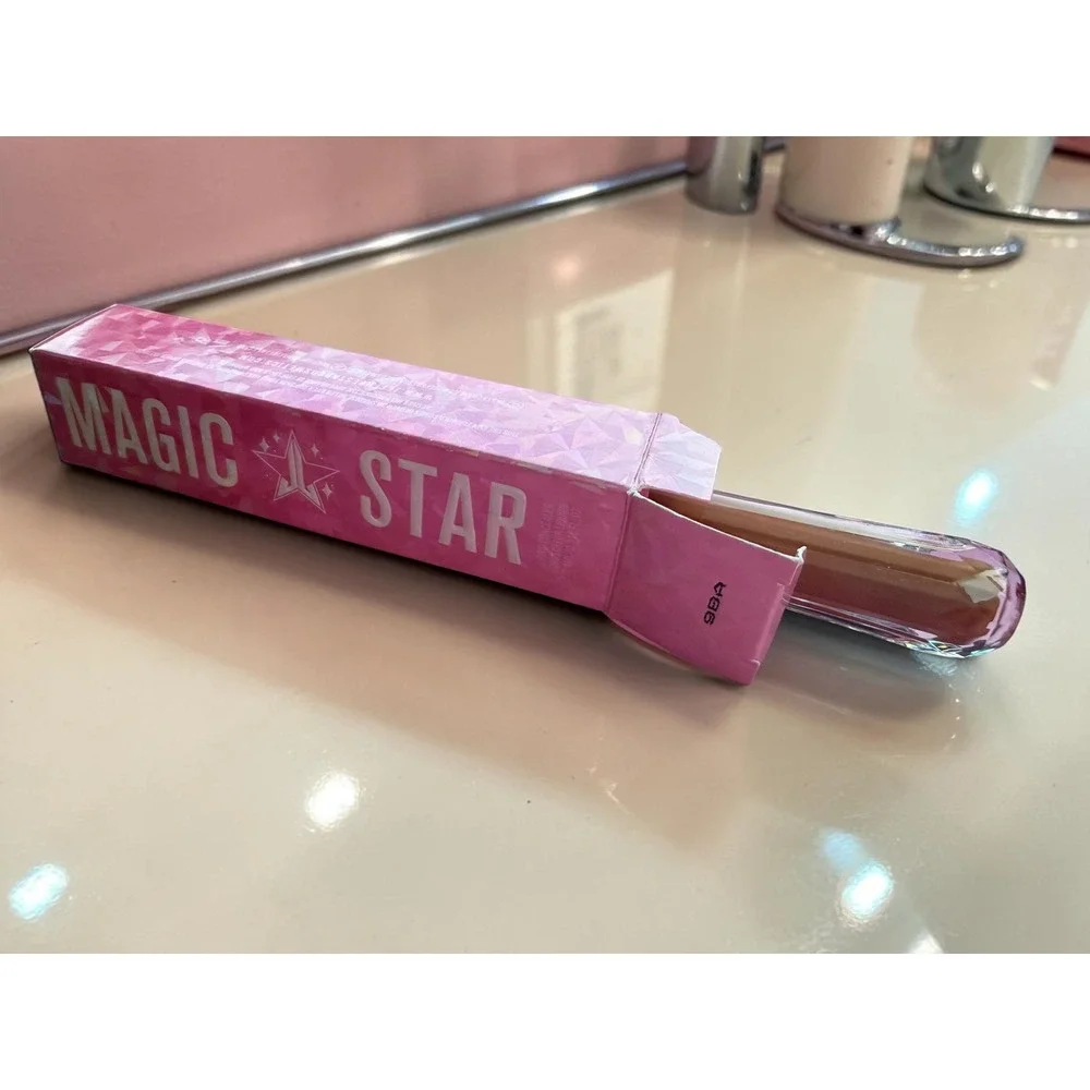 Jeffree Star Cosmetics - Magic Star Concealer - Shade: C23.5 - *NIB*